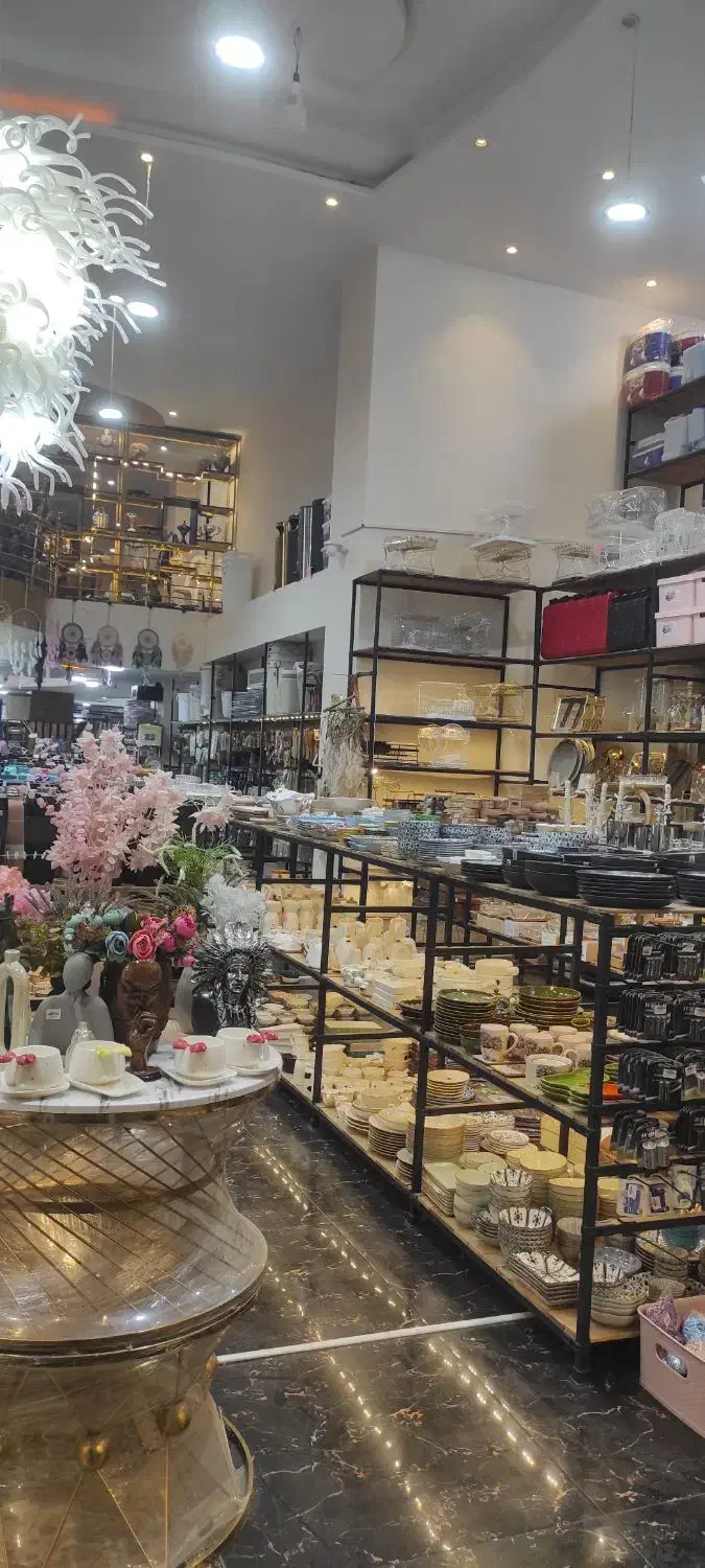 صندوقدار خانم|استخدام خدمات فروشگاه و رستوران|شهریار, شهریار|دیوار