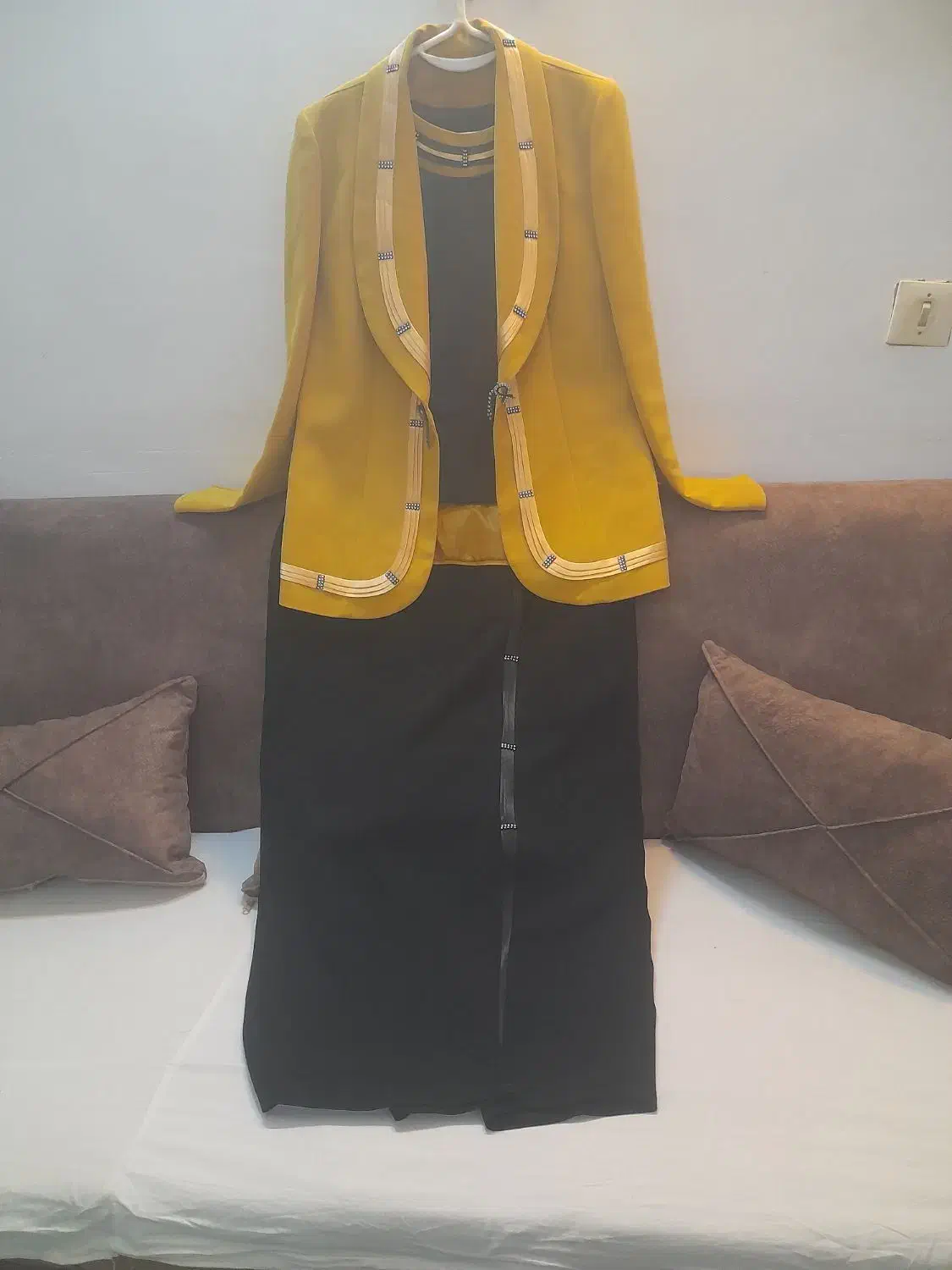 کت ودامن مجلسی|لباس|گرگان, |دیوار