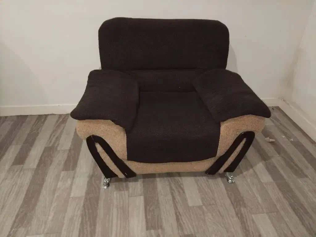 مبل ۷ نفره فروش فوری|مبلمان خانگی و میز عسلی|ساری, |دیوار