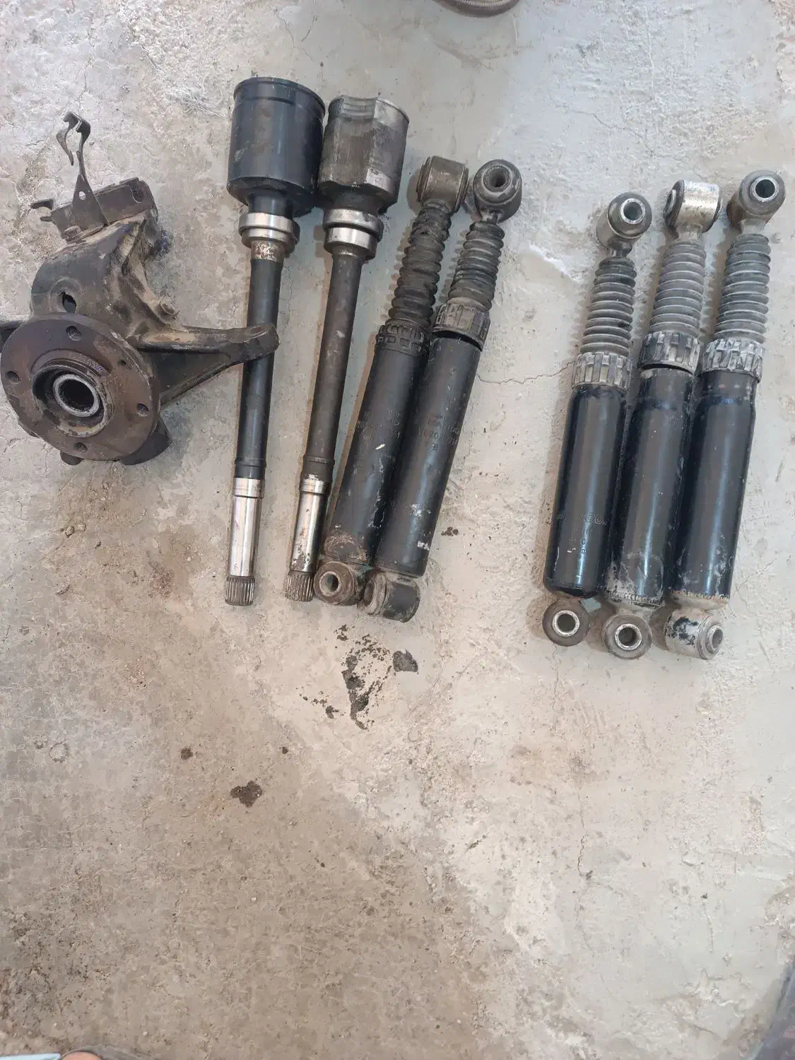 وسایل ماشین|قطعات یدکی و لوازم جانبی|بمپور, |دیوار