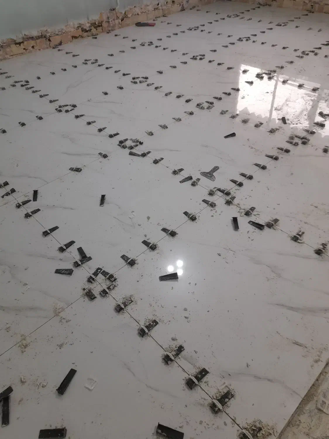 کاشیکار|خدمات پیشه و مهارت|رشت, پل تالشان|دیوار