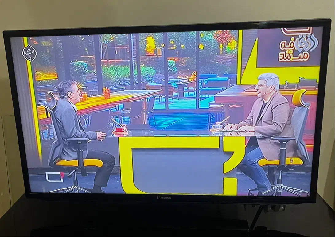 ال ای دی ۴۰ اینچ سامسونگlcd led sam ua40|تلویزیون و پروژکتور|تهران, هاشمی|دیوار