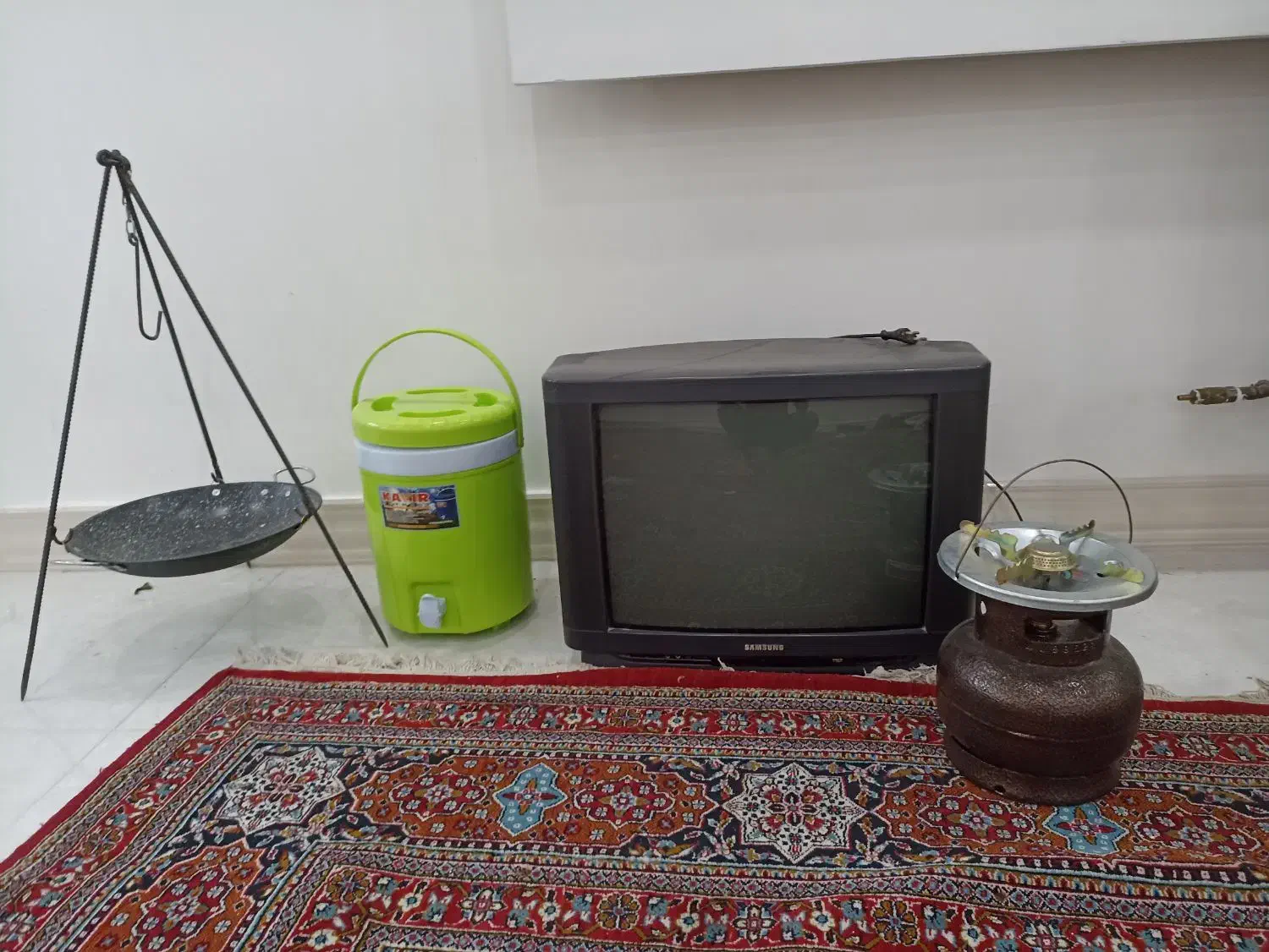 لوازم خوانه|تلویزیون و پروژکتور|دورود, |دیوار