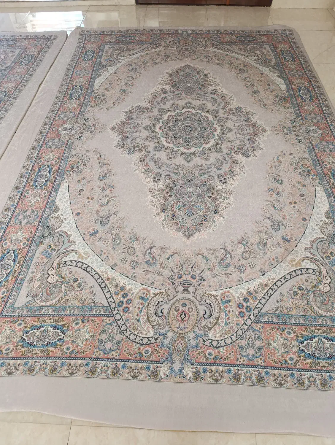 روفرشی رنگ‌ طوسی کش دار|روفرشی|ارومیه, |دیوار