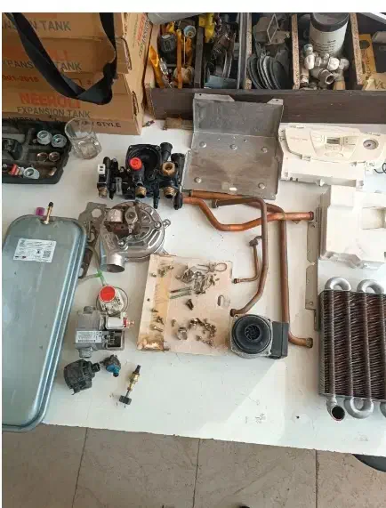 تعمیر وسرویس و نصب آبگرمکن و پکیج ،مهرگان ومحمدیه|خدمات پیشه و مهارت|محمدیه-قزوین, |دیوار