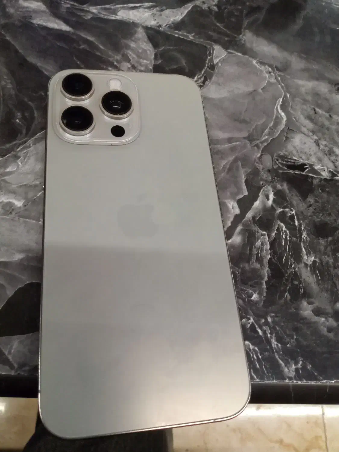 طرح ایفون ۱۵ در حد نو|موبایل|تهران, طیب|دیوار