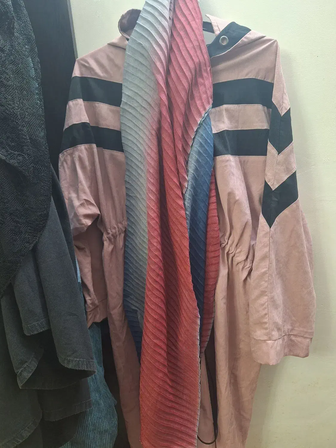 مانتو میکرو کلاهدار با شال|لباس|ساری, |دیوار