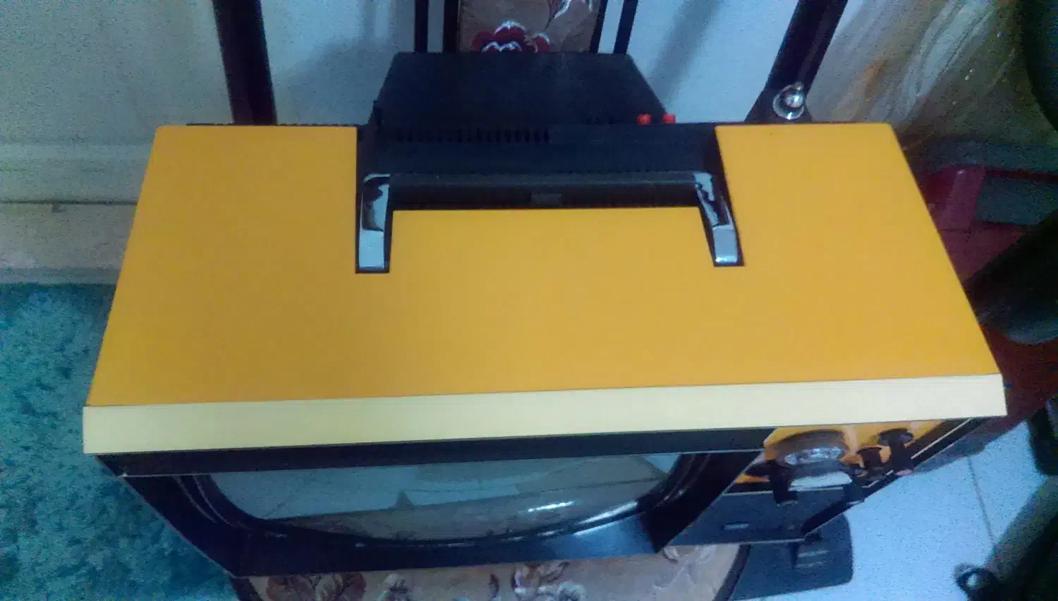 توشیبا عتیقه بدون مشابه با کارتن|کلکسیون اشیاء عتیقه|تهران, منیریه|دیوار