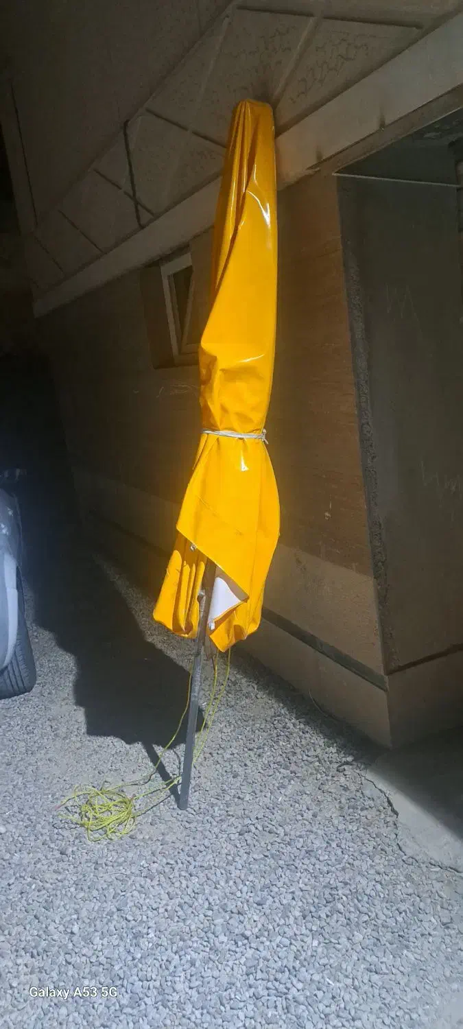 چتری بزرگ محکم و برزنت کانتینری|کوهنوردی و کمپینگ|صدرا-فارس, فاز ۱|دیوار