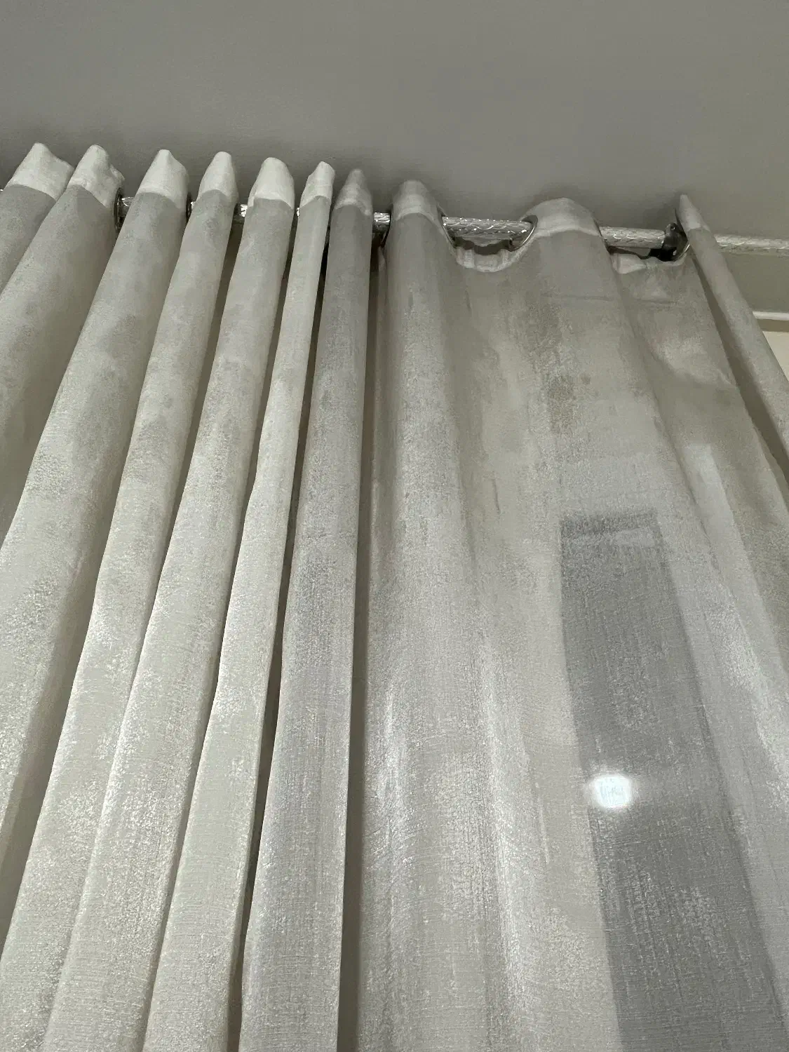 پرده اتاق خواب پانچی طوسی کرم|پرده، رانر، رومیزی|تهران, جهاد|دیوار