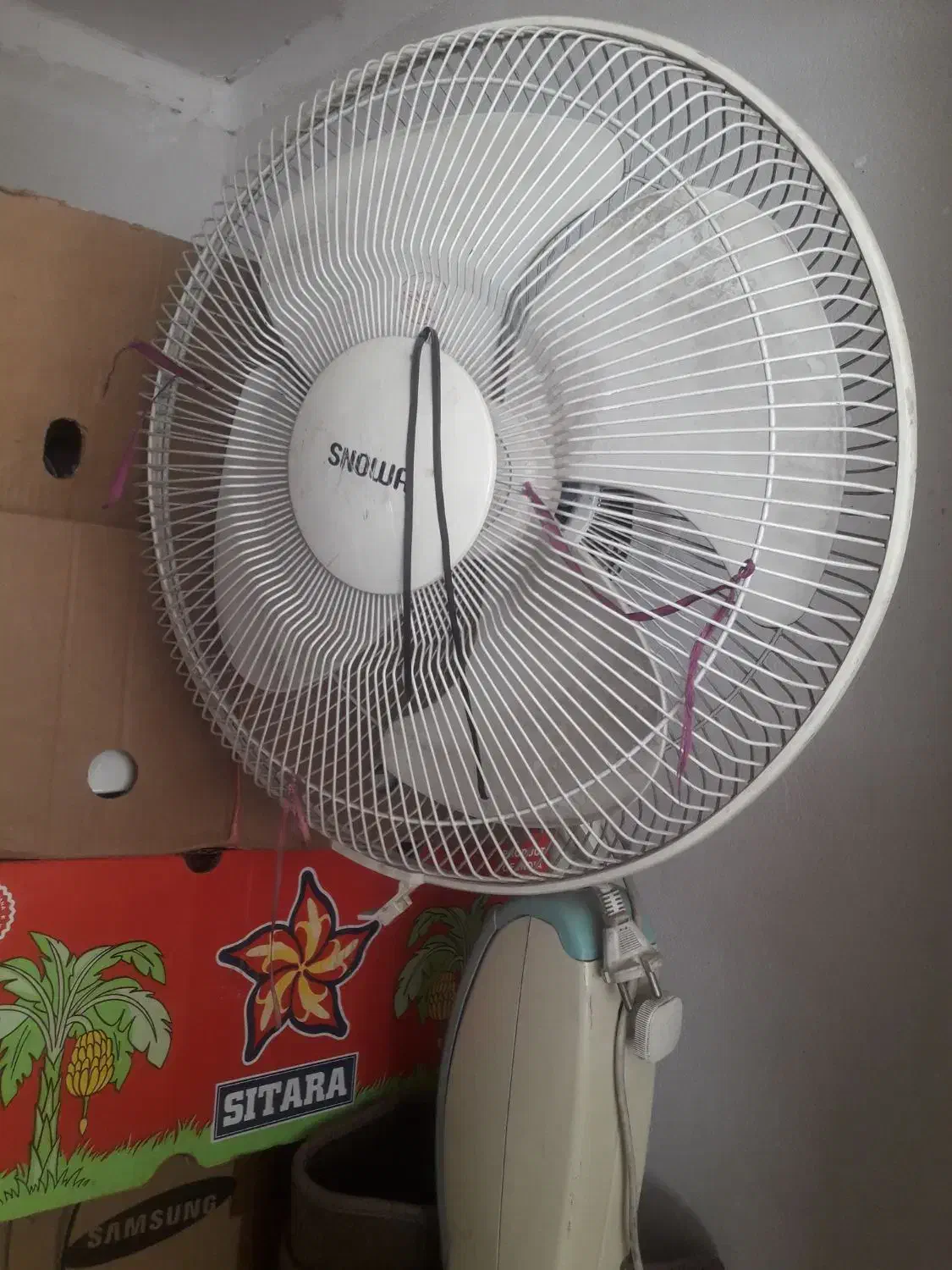 پنکه ایستاده اسنوا|پنکه و تصفیهکنندهٔ هوا|زاهدان, |دیوار