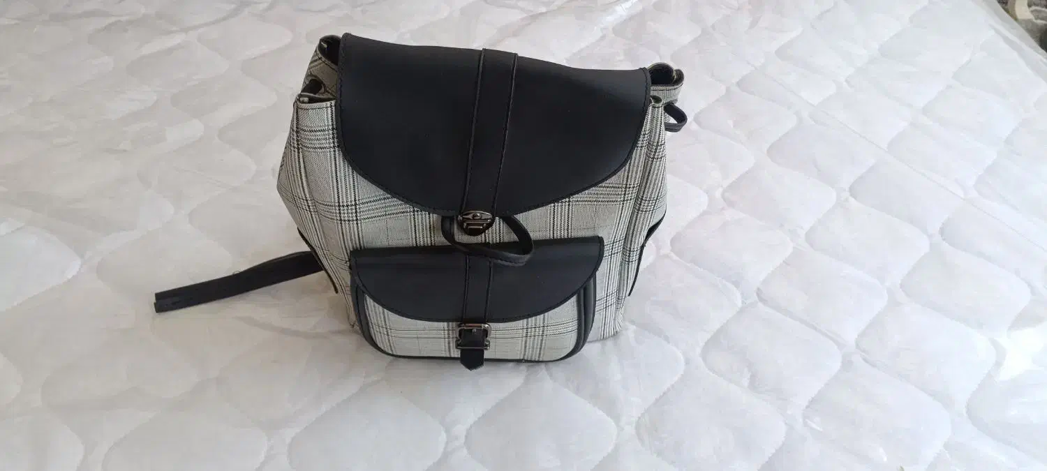 فروش انواع کیف و کفش زنانه|کیف، کفش، کمربند|اردکان, |دیوار