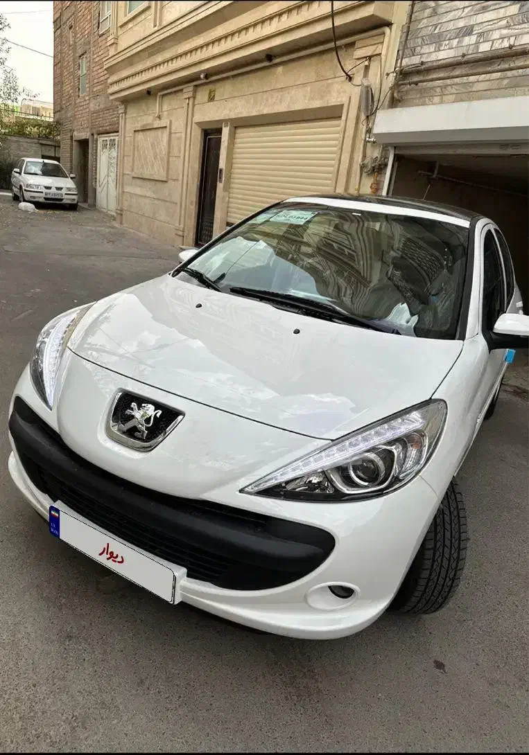 207i دنده‌ای خشک ‌tu5p|خودرو سواری و وانت|تبریز, |دیوار