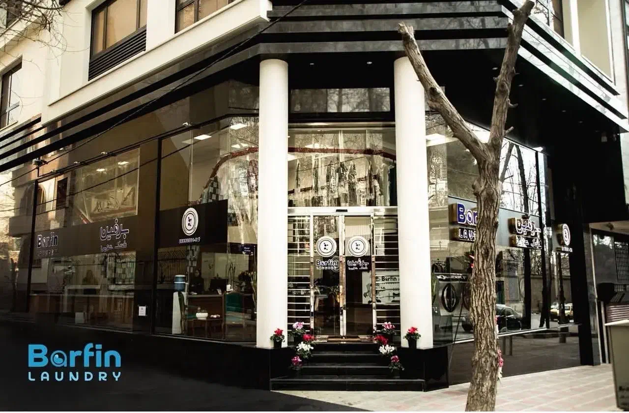 استخدام خانم  در بخش پذیرش البسه مشتریان|استخدام خدمات فروشگاه و رستوران|تهران, دزاشیب|دیوار