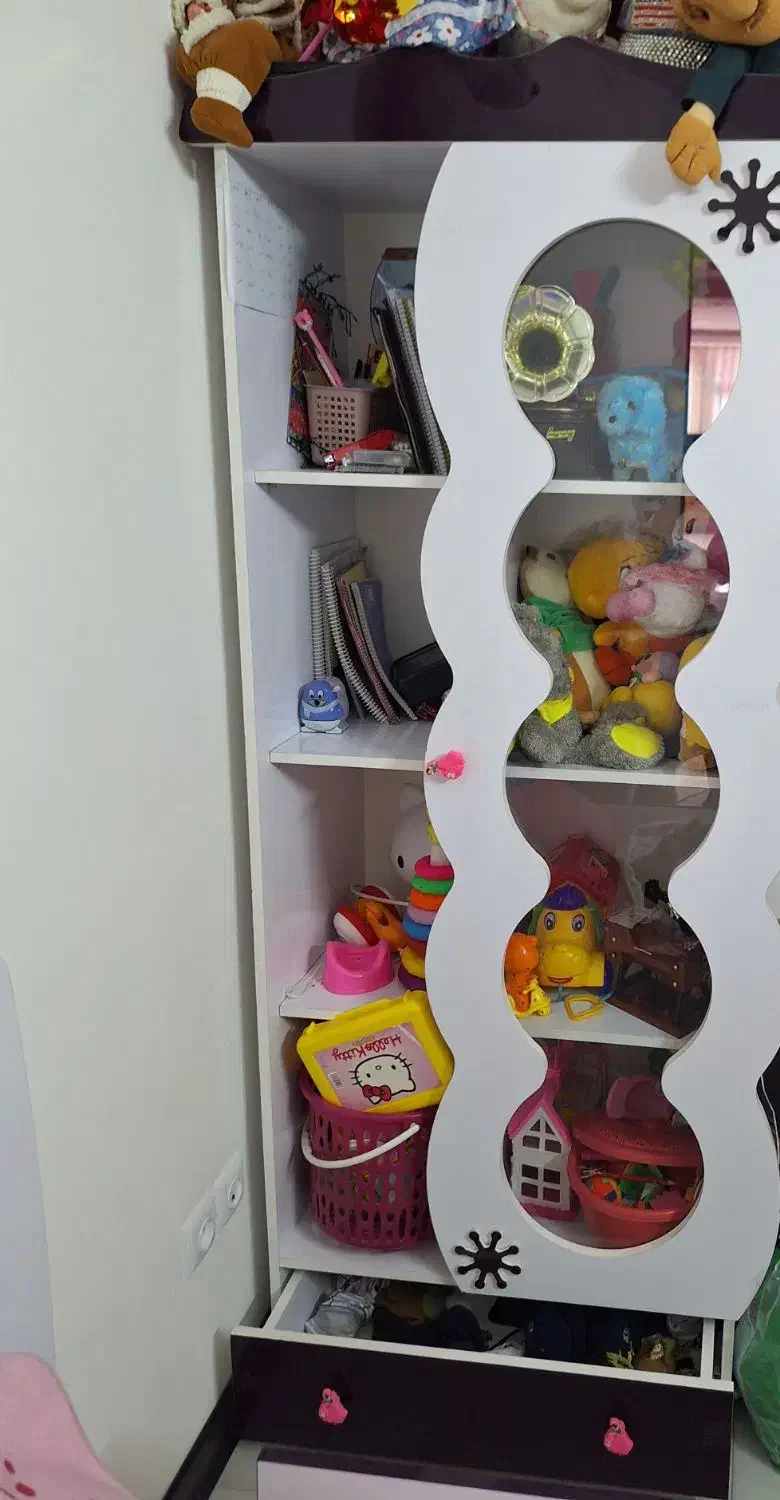 کمدوتخت وویترن کودک|تخت و سرویس خواب|برخوار, |دیوار