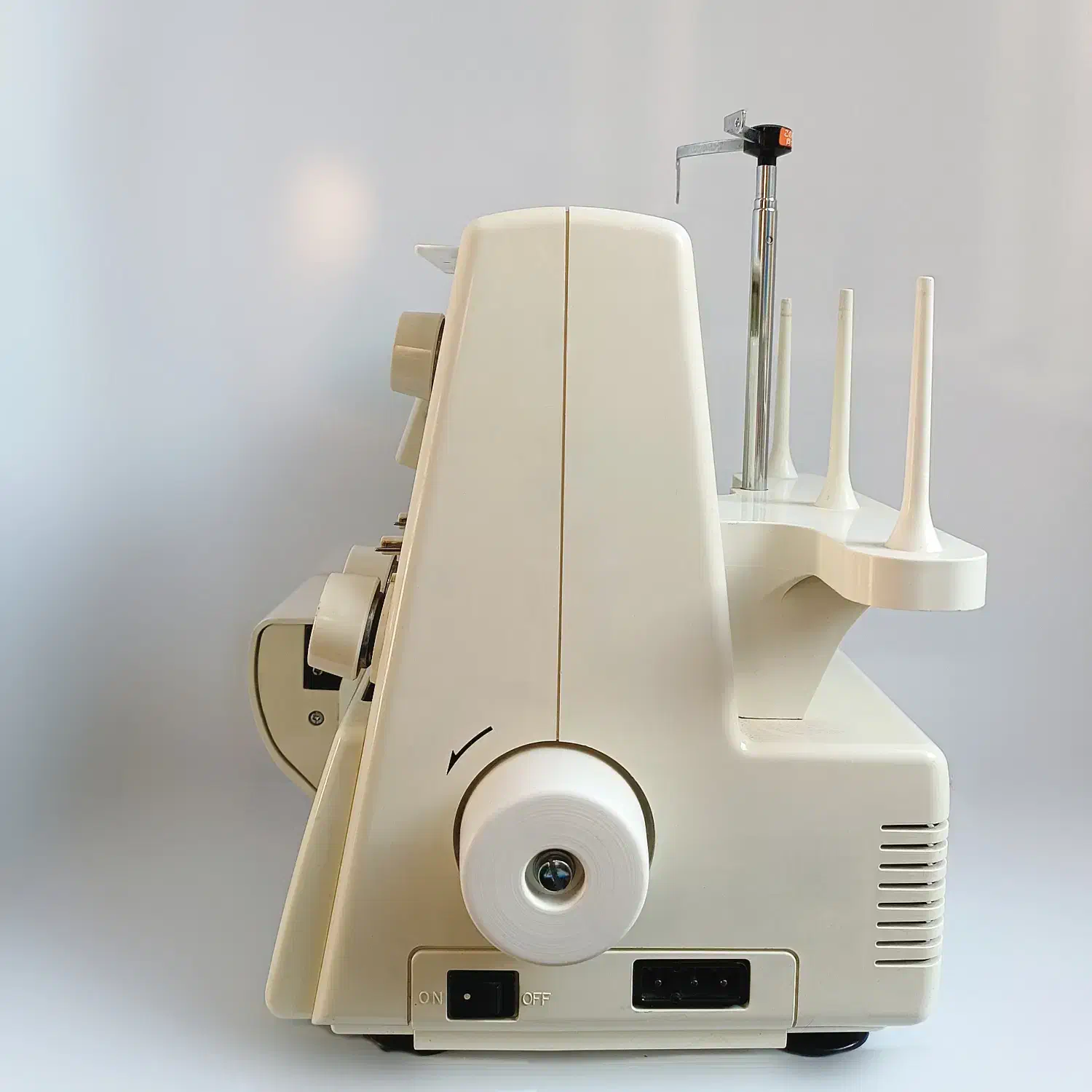 سردوز مامی لوک سه نخ / سالم سرویس جزئی|چرخ خیاطی و ریسندگی|کرج, گوهردشت|دیوار