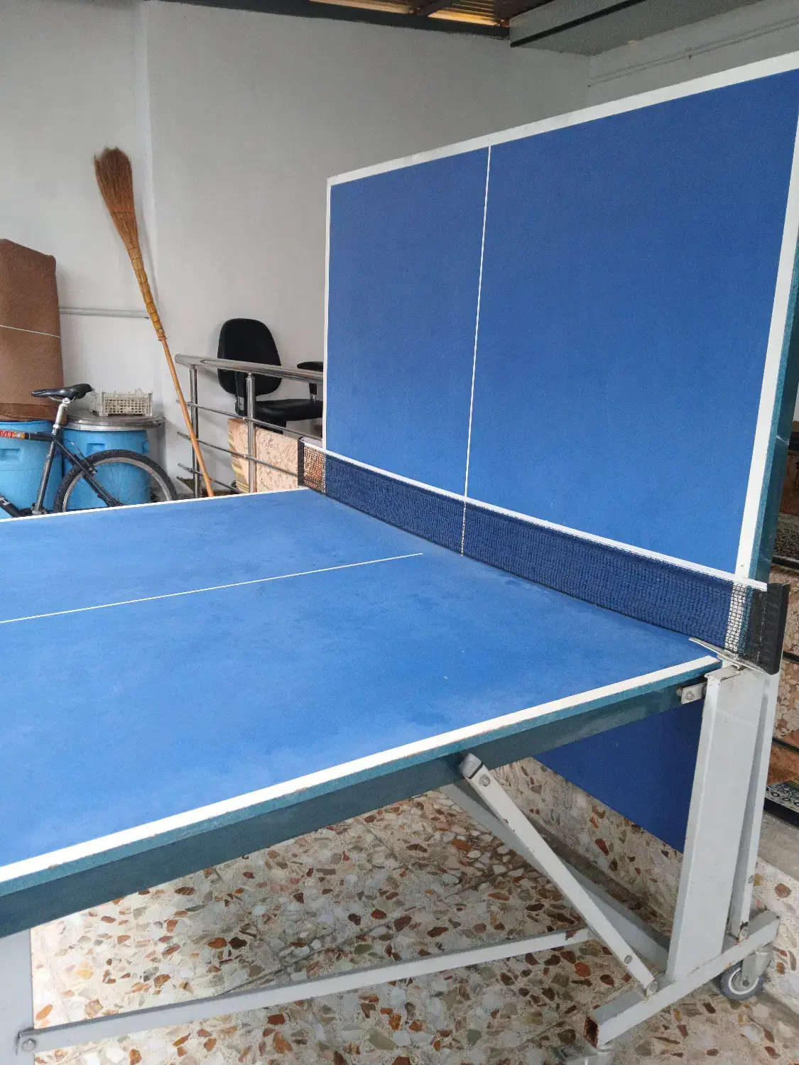 میز پینگ پونگ نئوپان|تجهیزات ورزشی|آمل, |دیوار