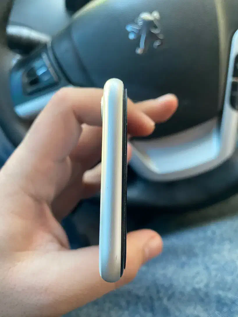 آیفون SE 2020|موبایل|گلستان (تهران), |دیوار