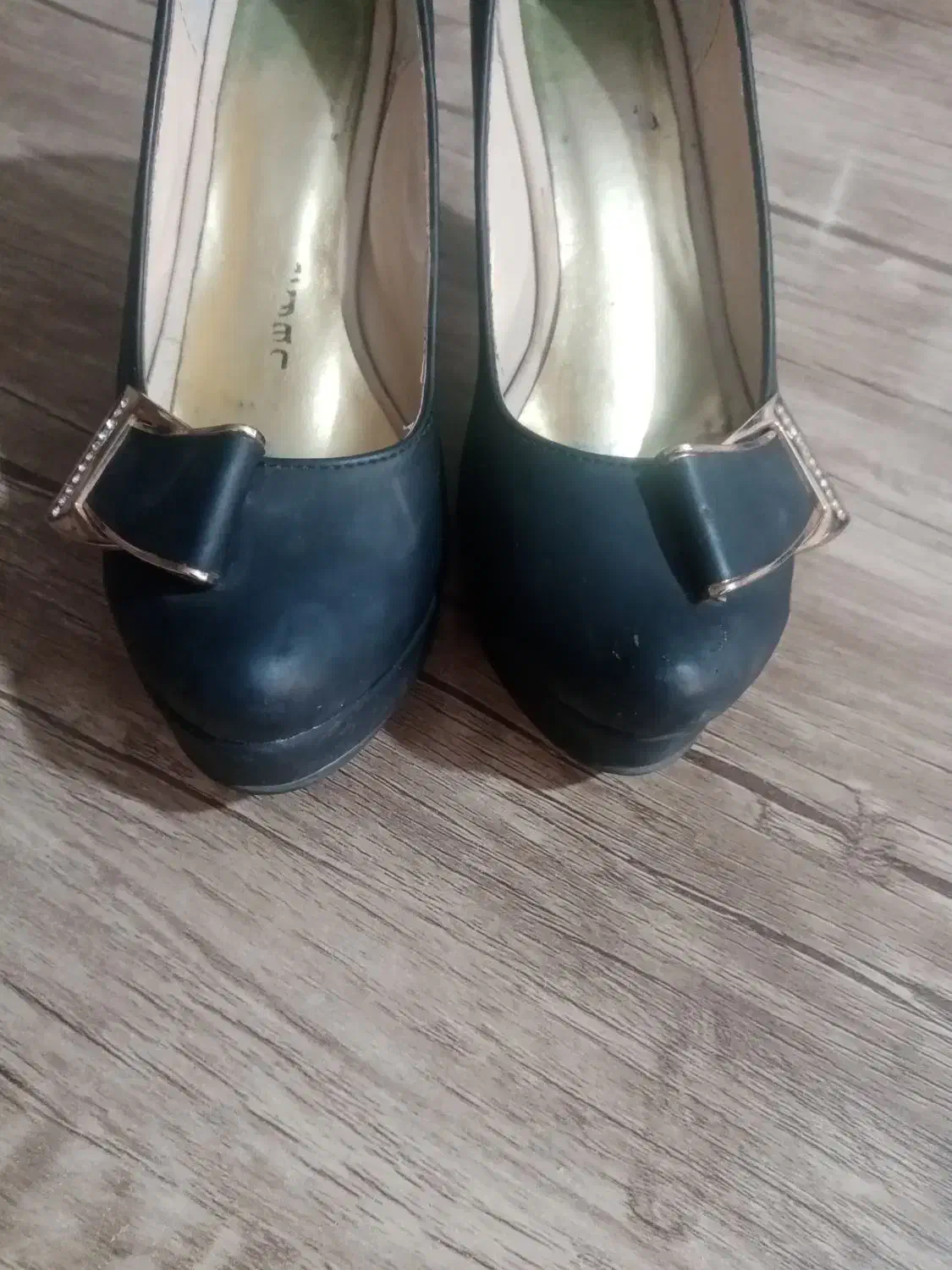 کفش|کیف، کفش، کمربند|تایباد, |دیوار