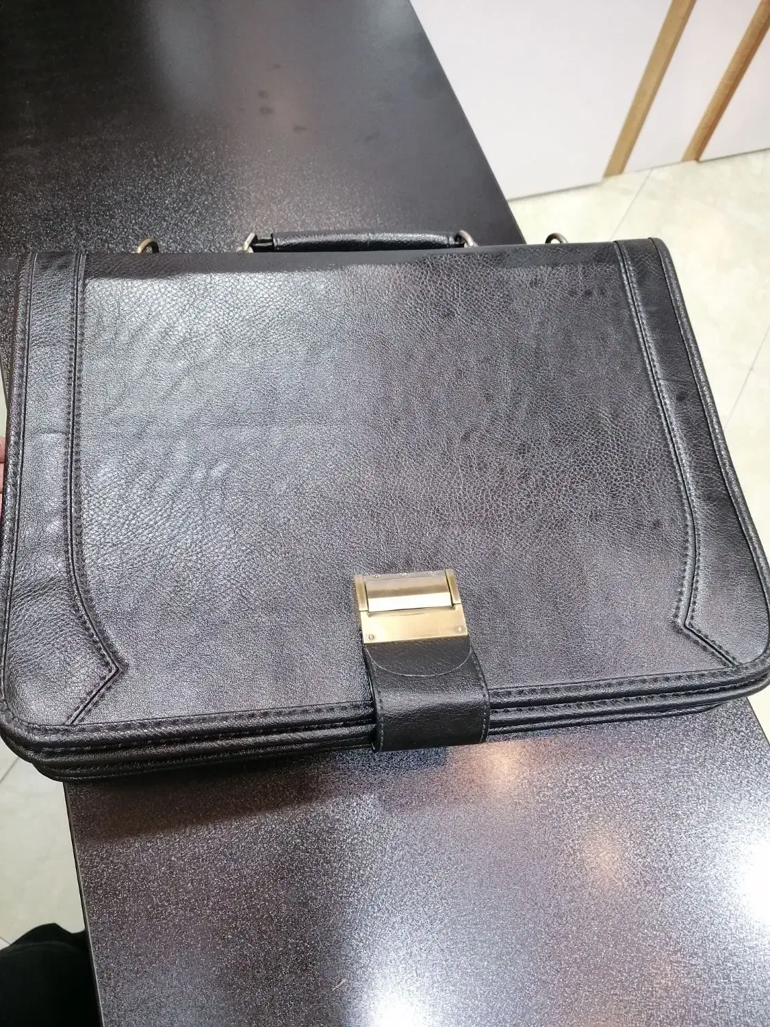 کیف چرم|کیف، کفش، کمربند|بجنورد, |دیوار