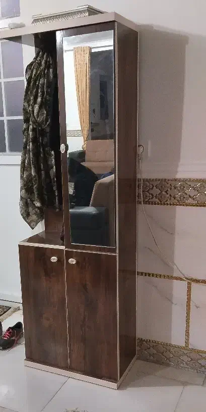 جاکفشی در حد نو|جاکفشی، کمد، دراور|کرباسک, |دیوار