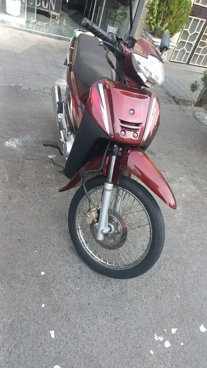 موتور نامی ۱۱۰ طرح ویو|موتورسیکلت|سنندج, |دیوار