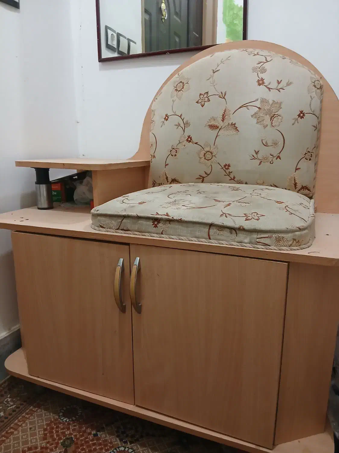 میز تلفن|میز تلفن|شیروان (خراسان), |دیوار