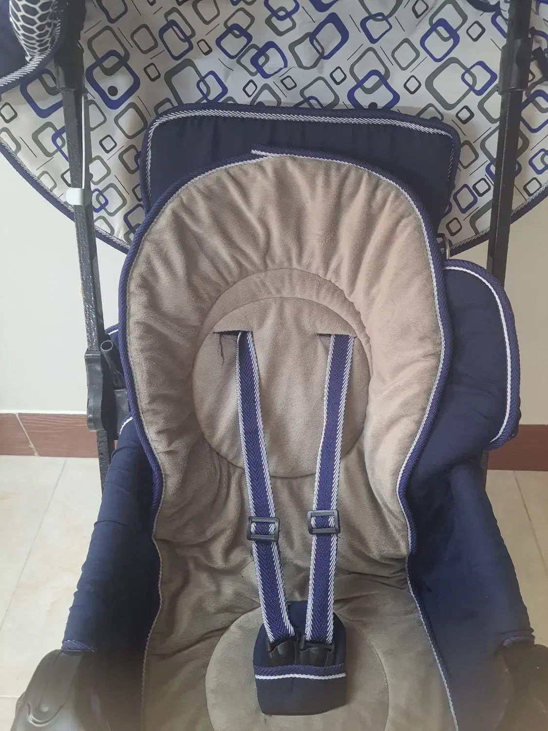 کالسکه کودک سالم وتمیز|کالسکه و لوازم جانبی|جهرم, |دیوار