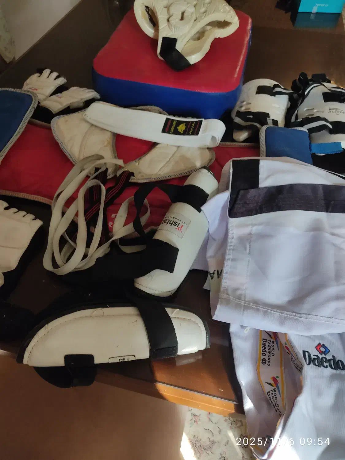 لباس و تجهیزات تکواندو|تجهیزات ورزشی|کرج, محمد آباد|دیوار