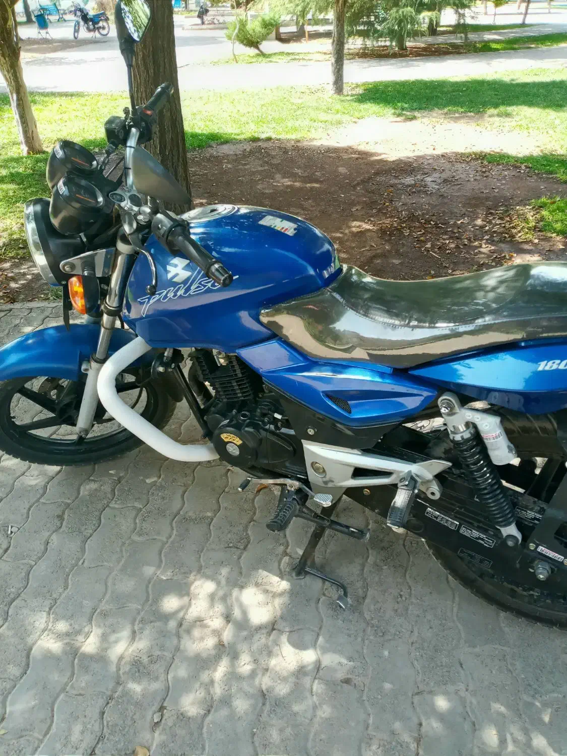 پالس ۱۸۰پره ای اسپرت استثنایی درجه یک|موتورسیکلت|نیشابور, بنیاد شهید|دیوار