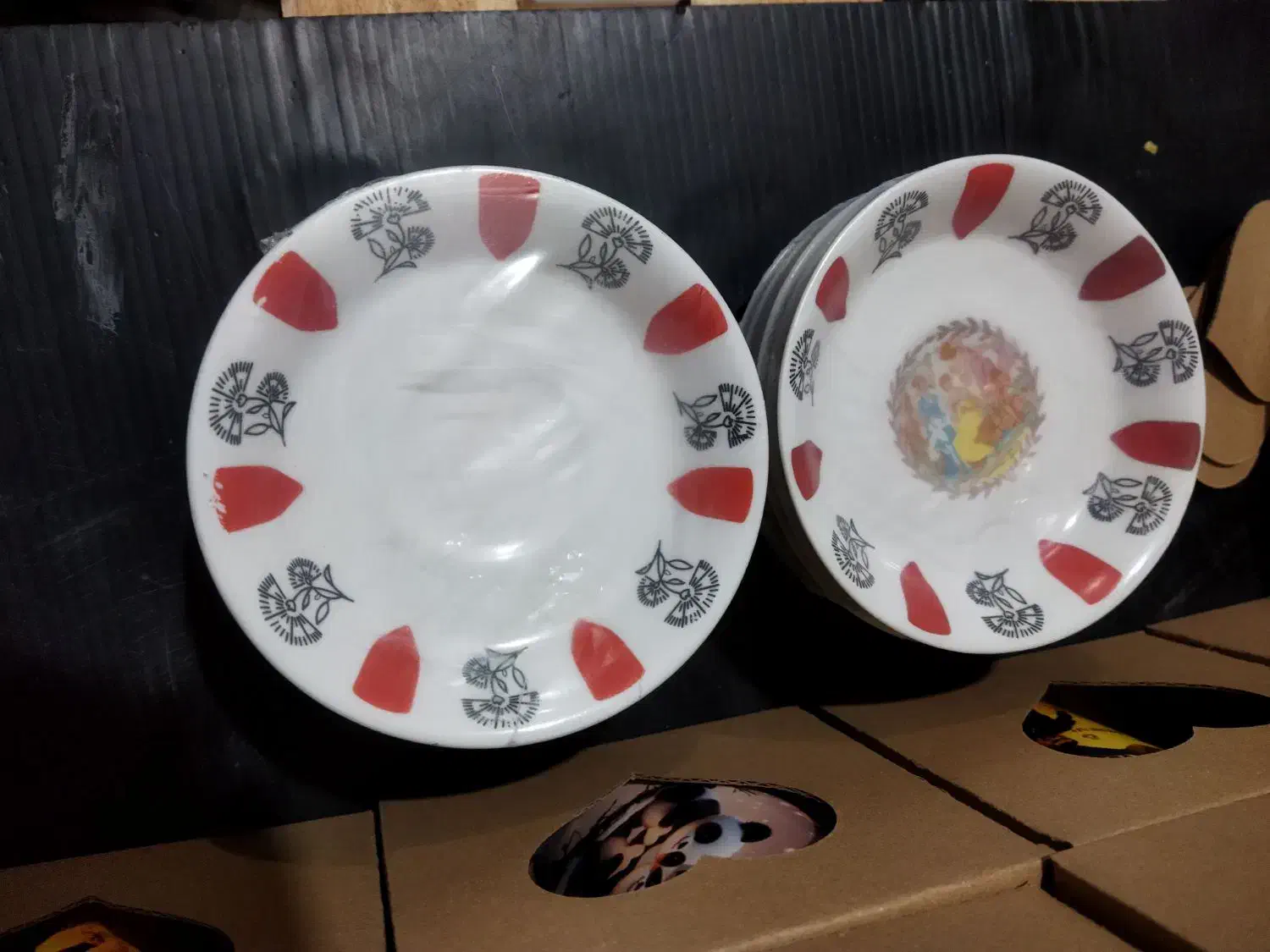 نعلبکی.یابشقاب کوچک|ظروف سرو و پذیرایی|تبریز, |دیوار