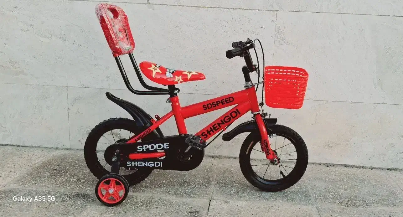 دوچرخه سایز۱۲ پسرونه مرتب و اسپرت می باشد|دوچرخه، اسکیت، اسکوتر|اهواز, شهرک برق|دیوار