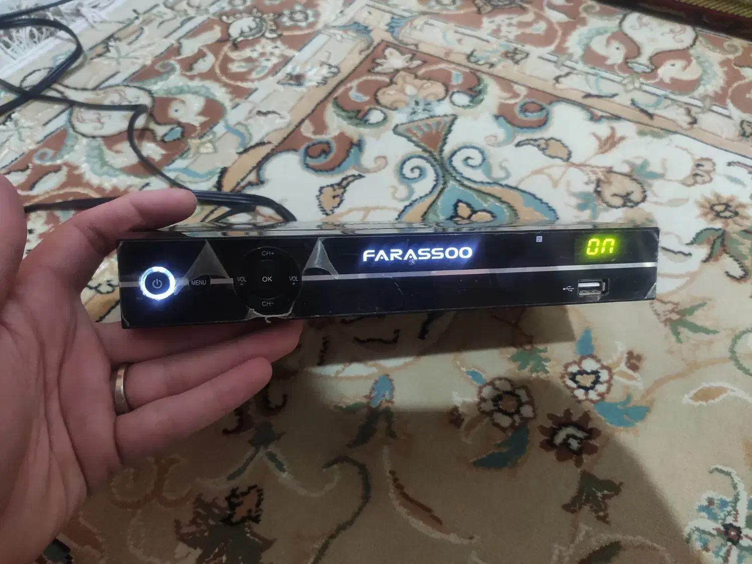 گیرنده دیجیتال فراسو|صوتی و تصویری|لاهیجان, انقلاب|دیوار