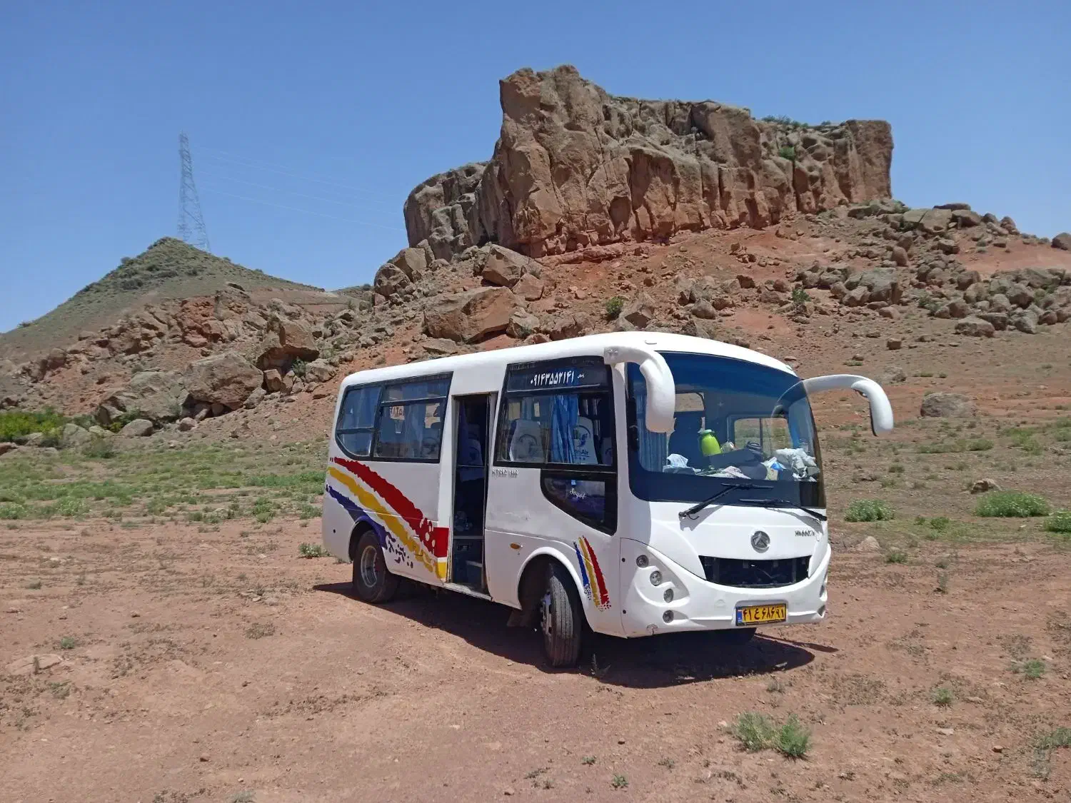 مینی بوس دربستی مجهزترین|خدمات حمل و نقل|اردبیل, |دیوار