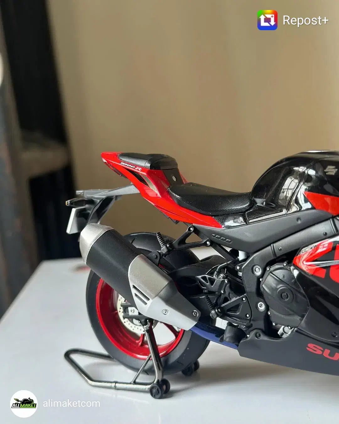 ماکت موتور سایز 1.12.برند lcd|کلکسیون و سرگرمی|تهران, آهنگران (سراسیاب دولاب)|دیوار