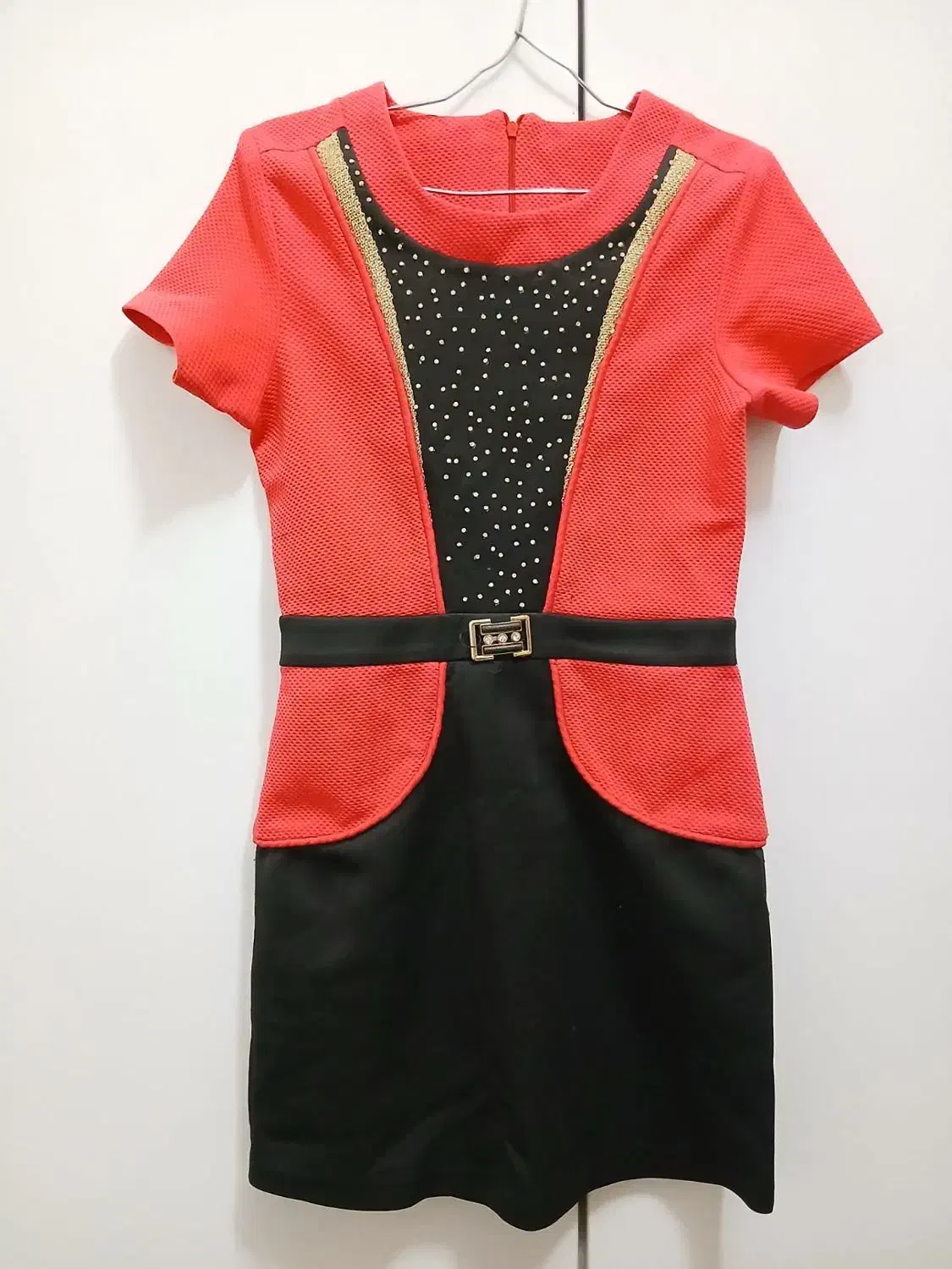 تعدادی لباس مجلسی دخترونه شیک|لباس|گلستان (تهران), |دیوار