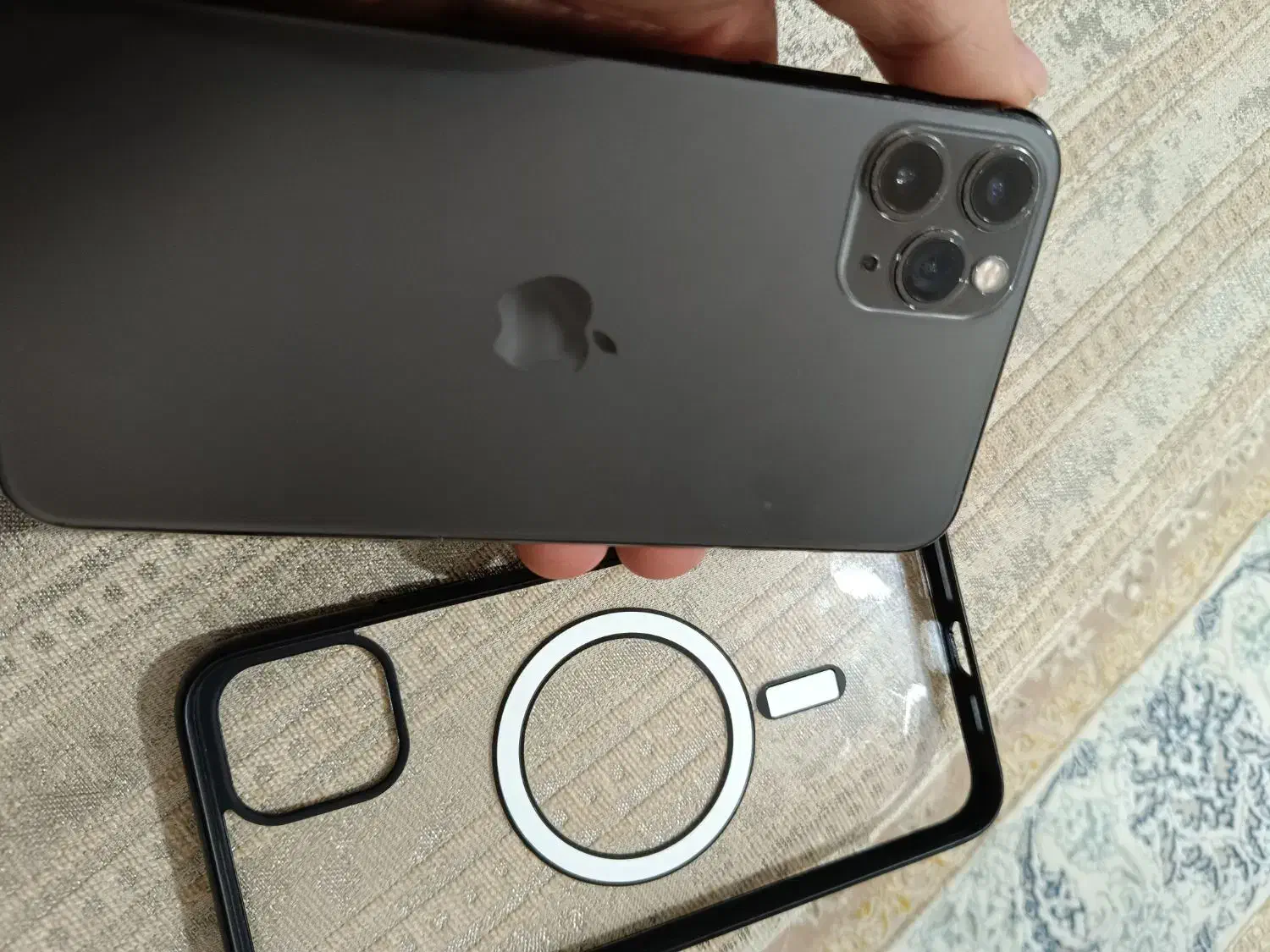 آیفون|موبایل|سیلوانه, |دیوار