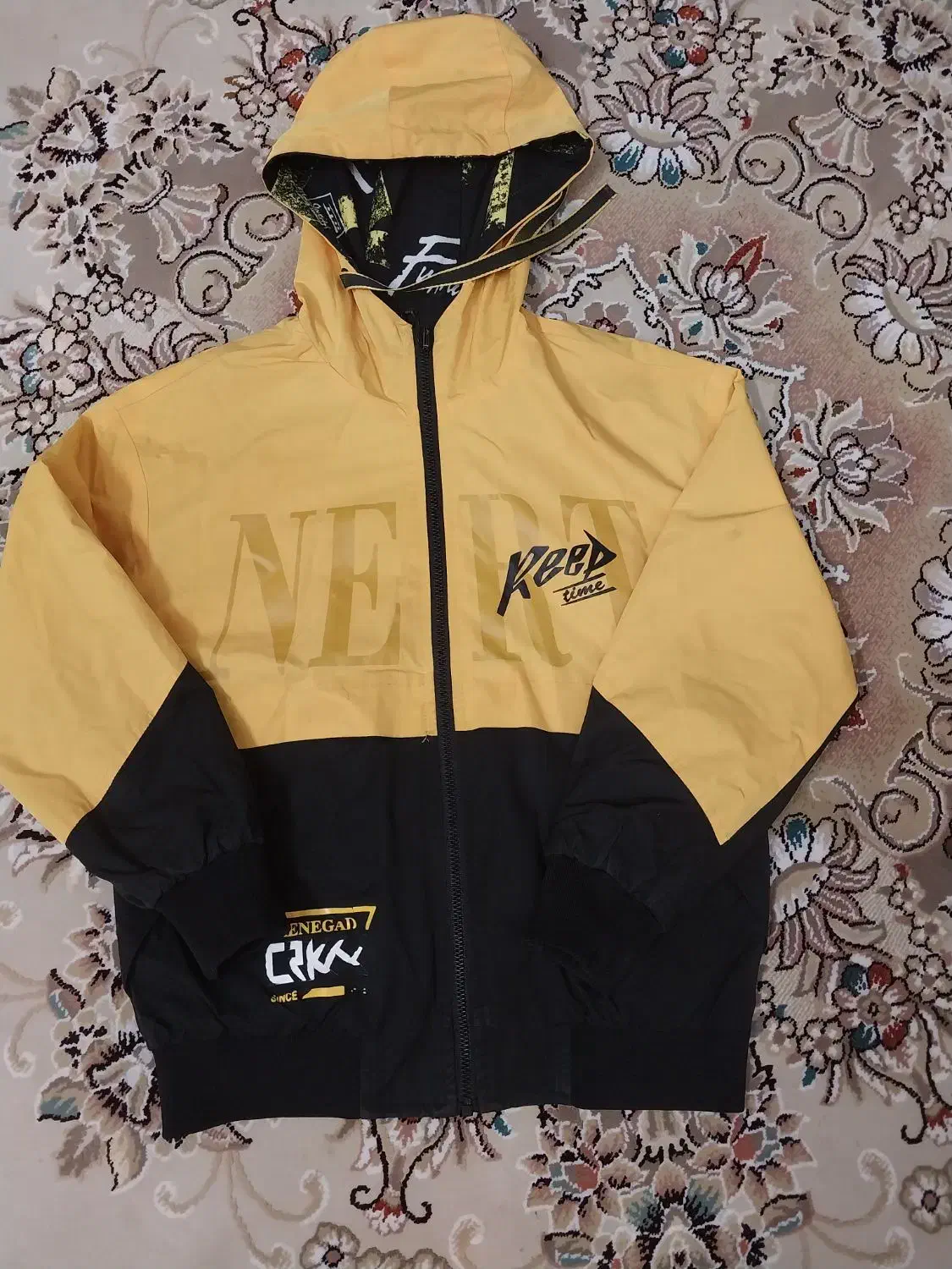 پالتو و کاپشن زنانه و پسرانه|لباس|شاهینشهر, طالقانی|دیوار