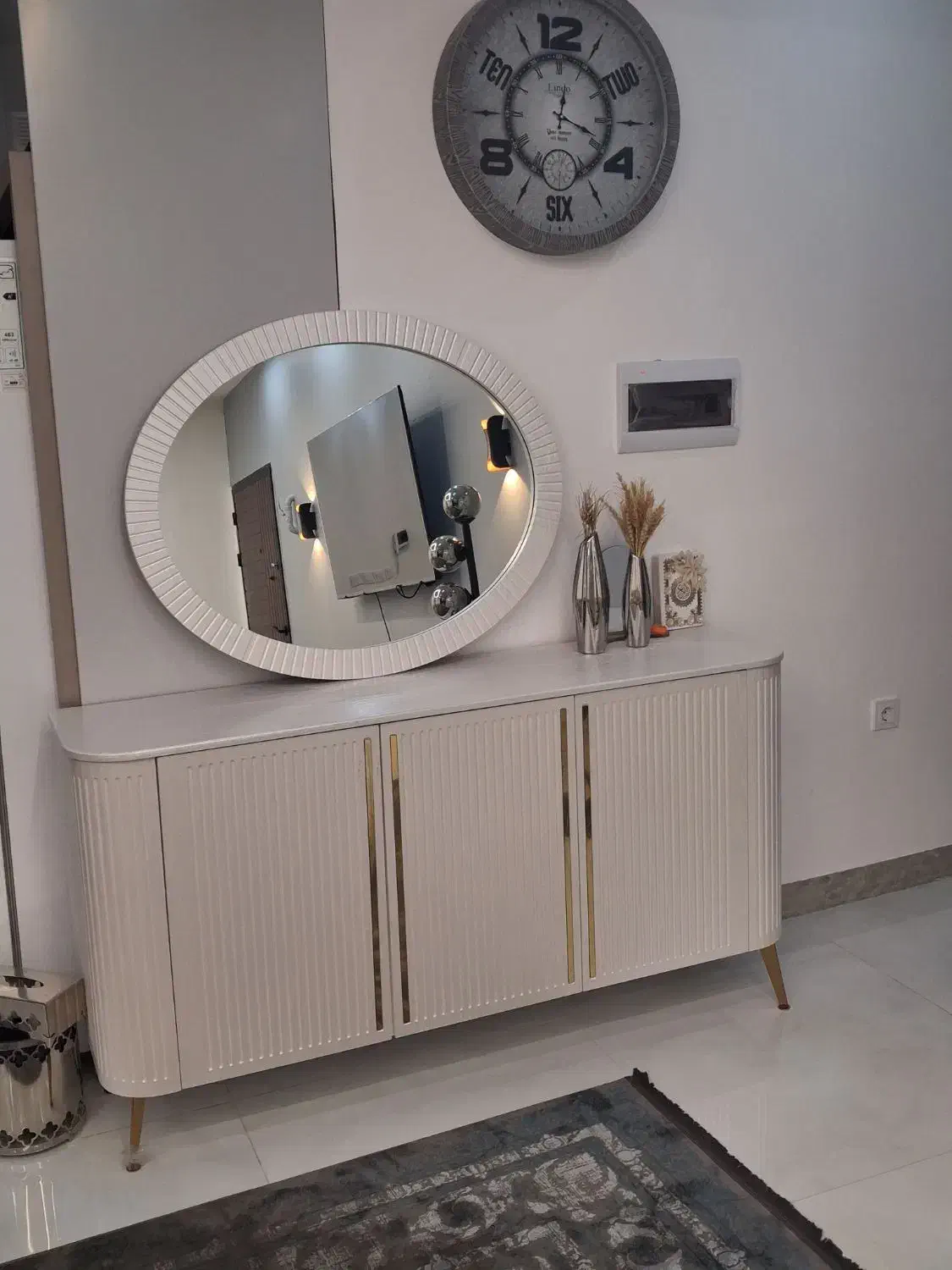 میز کنسول شرکتی همراه آینه / نو نو|بوفه، ویترین، کنسول|ساوه, |دیوار