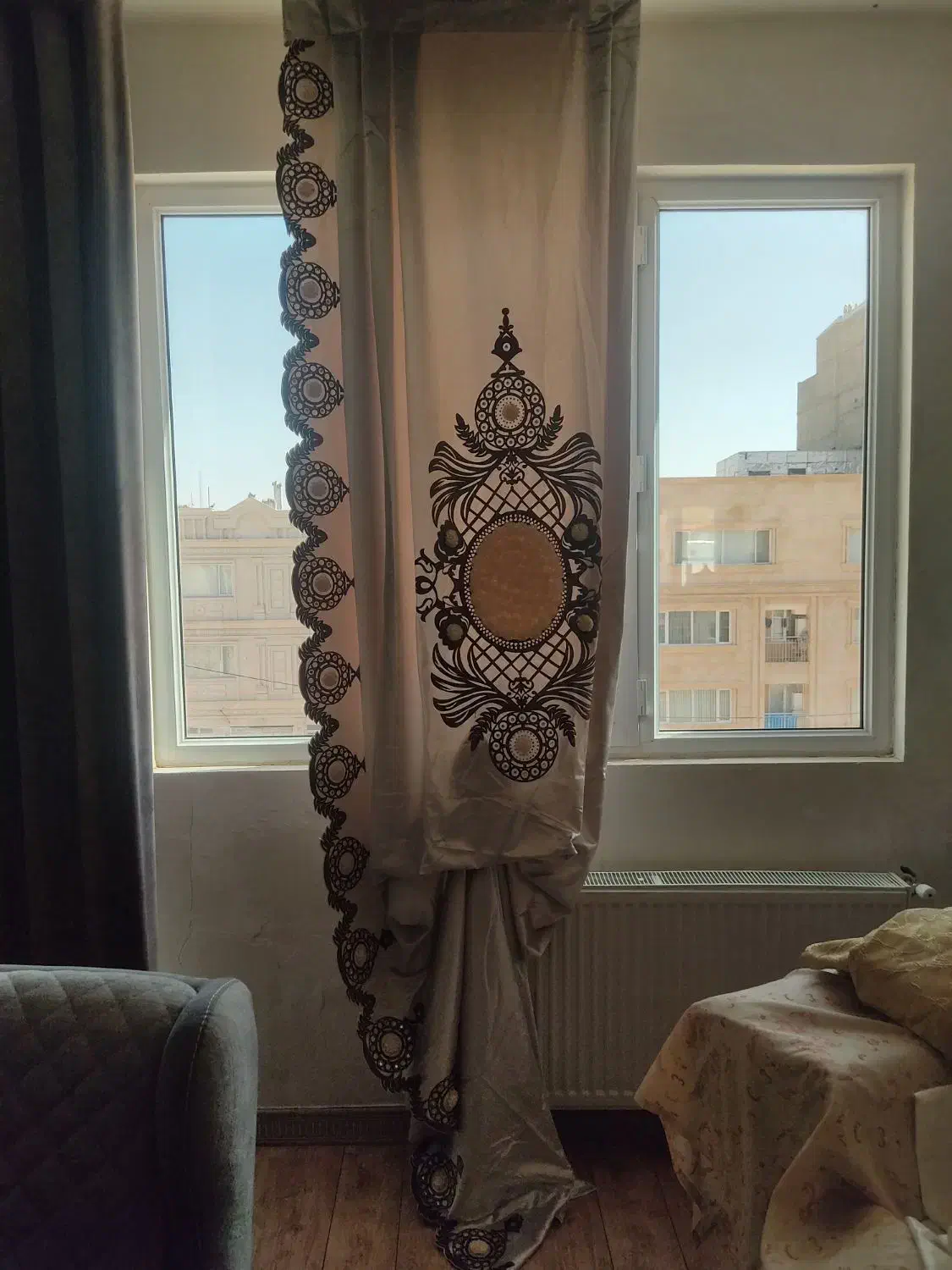 دوتا کنار پرده چپ و راست|پرده، رانر، رومیزی|اسدآباد, |دیوار