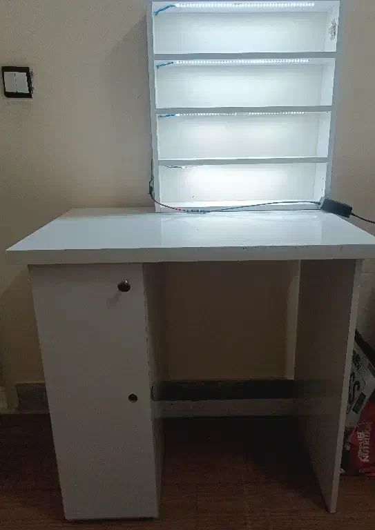 میزوصندلی|صندلی و نیمکت|سبزوار, توحیدشهر|دیوار