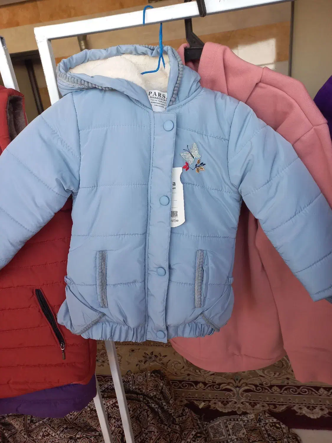 کاپشن دخترانه|لباس|زرندیه, |دیوار