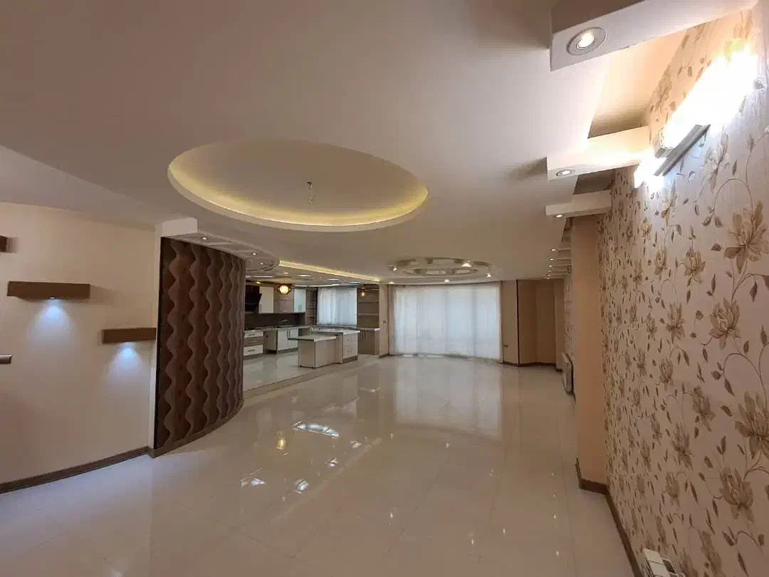 آپارتمان ۱۸۰ متری میدان تختی|اجارهٔ آپارتمان|بروجرد, |دیوار