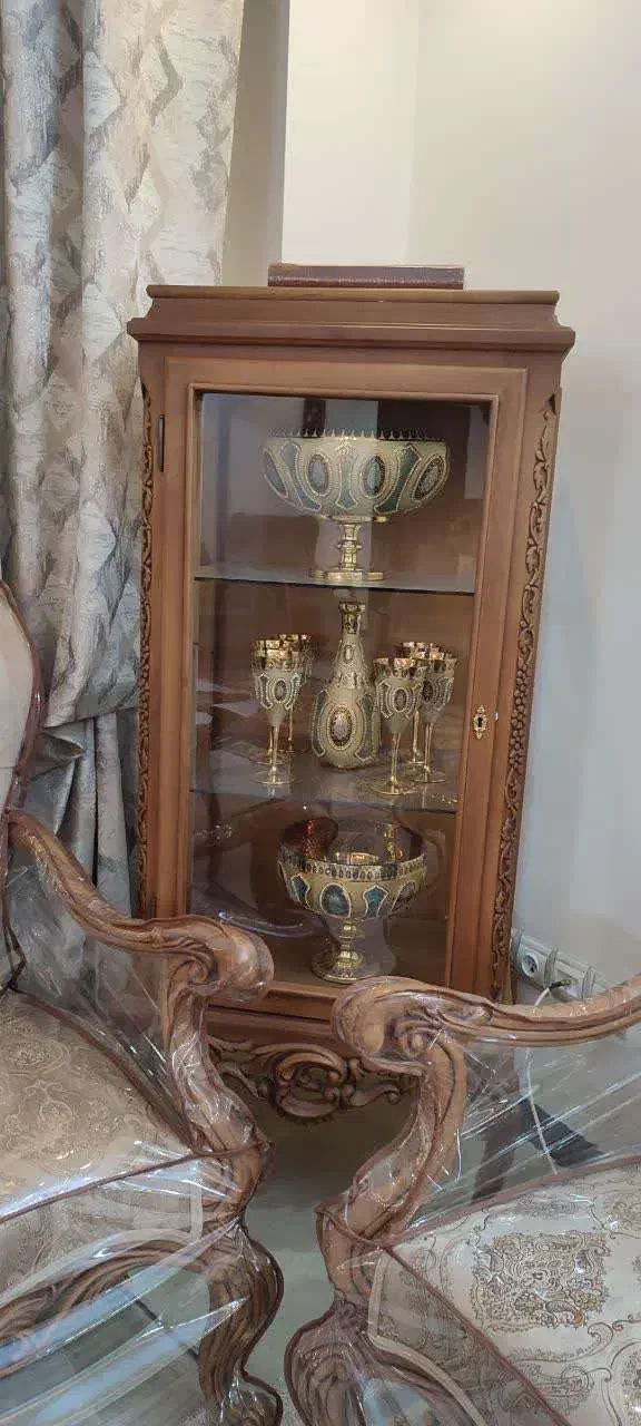 مبلمان شیک|مبلمان خانگی و میز عسلی|اصفهان, ارغوانیه|دیوار