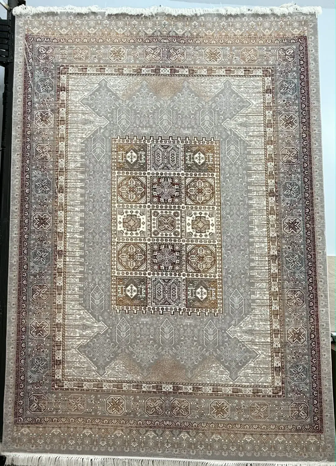 خاص ترین فرش ها در فروشگاه فرش کریوند|فرش|دزفول, |دیوار