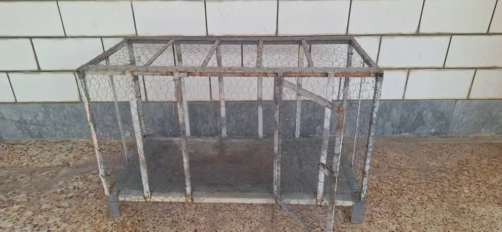 قفس فلزی بزرگ|لوازم جانبی حیوانات|مسجد سلیمان, |دیوار