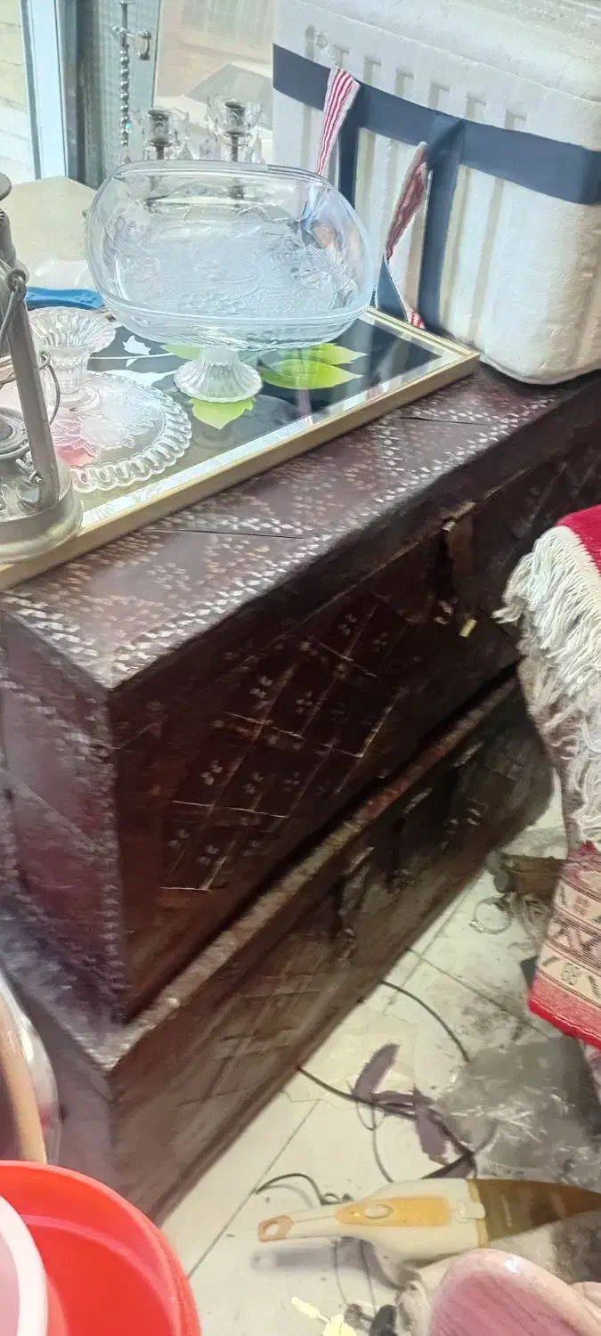 صندوقچه چوبی|کلکسیون اشیاء عتیقه|زنجان, |دیوار