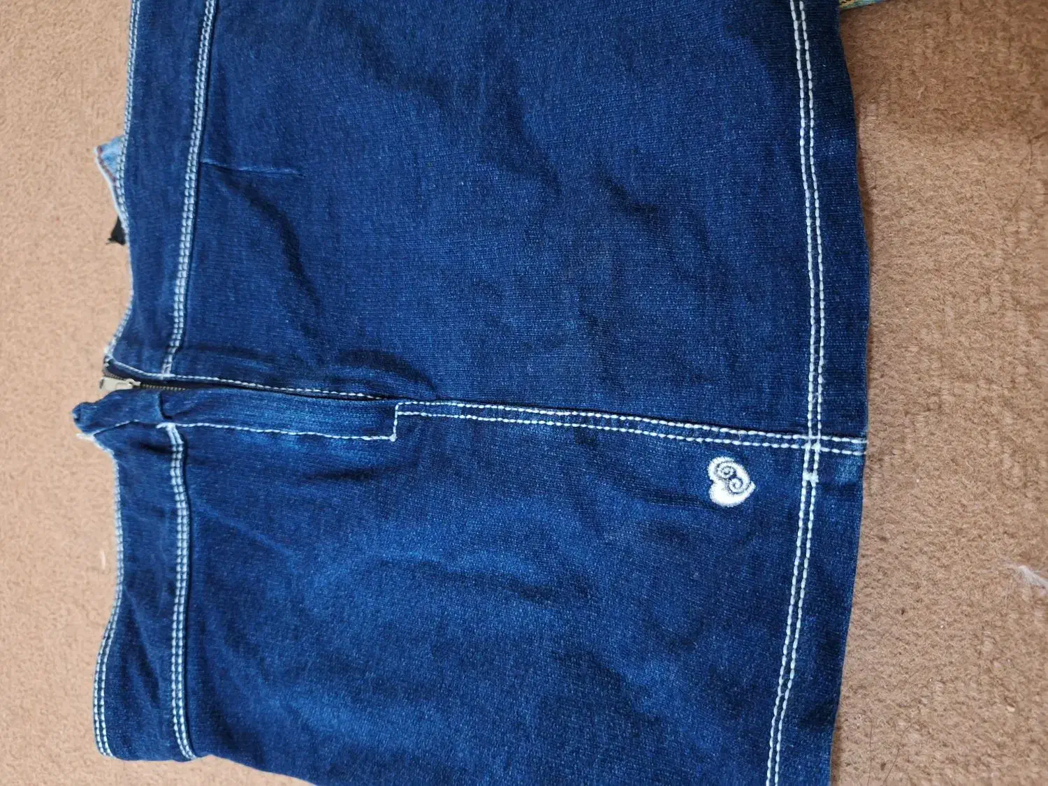 لباس بچه گانه|کفش و لباس بچه|مسجد سلیمان, |دیوار