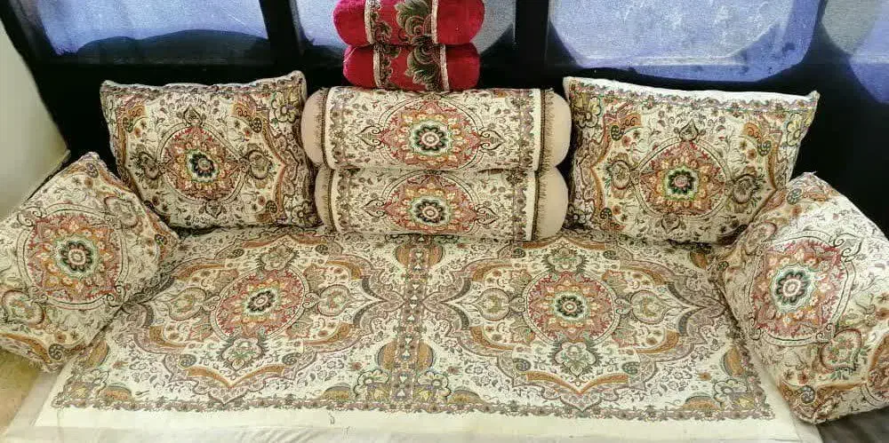 ست شاه نشین|پشتی|خمینی‌شهر, |دیوار