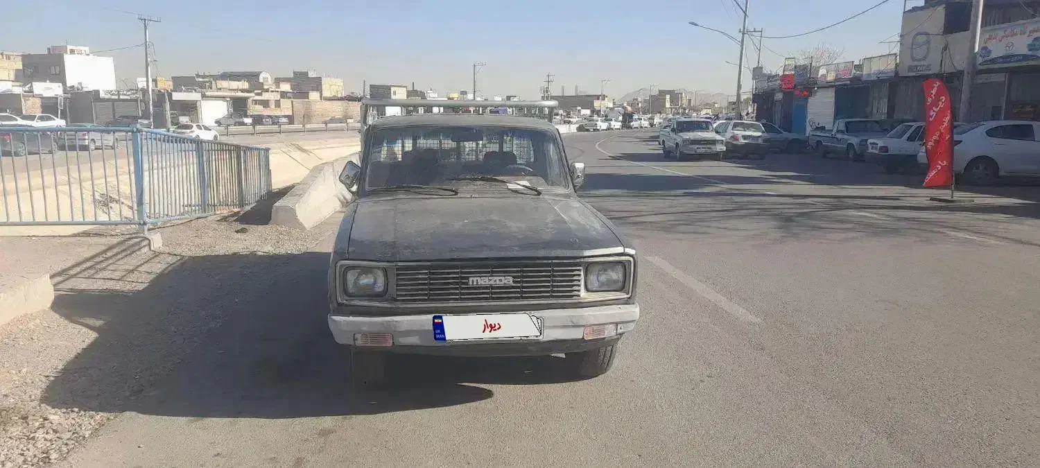 مزدا ۱۶۰۰|خودرو سواری و وانت|اصفهان, کارخانه قند اصفهان|دیوار